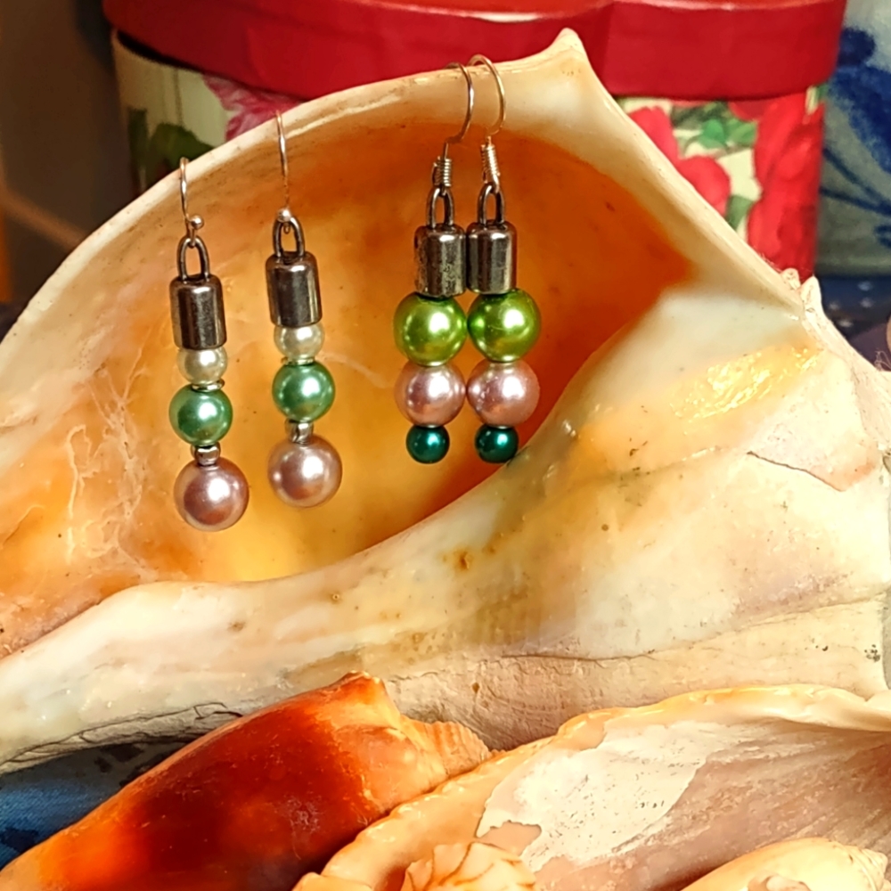 Handmade Sterling Silver & Colored Pearl earrings.